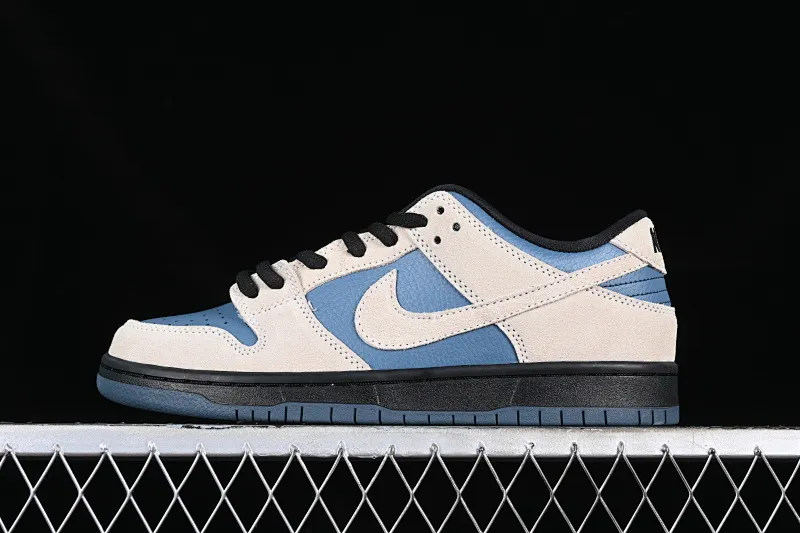 All categories Nk SB Dunk series Nk SB Dunk Low low-top sneakers Nk Dunk Low SB Pro Blue and white dunk series low-top casual sports skateboard shoes BQ6817-200